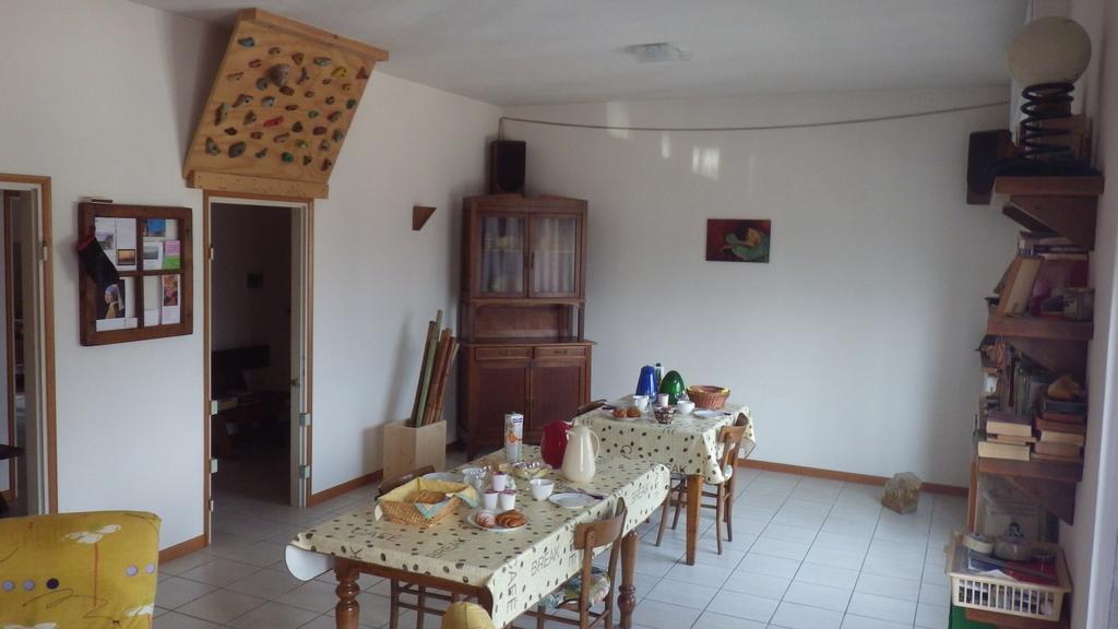 B&B Il Cortile Valmadrera Kültér fotó